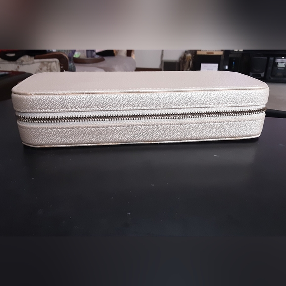 New Rectangular Jewellery Box - Picture 9 of 10